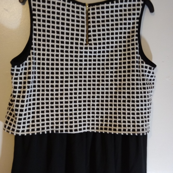 Bar 111 Top - Picture 2 of 4